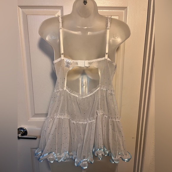 Frederick of Hollywood lingerie set - Picture 3 of 13